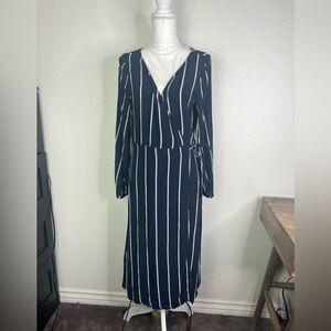 H&M striped Navy Long sleeve Maxi dress size 10